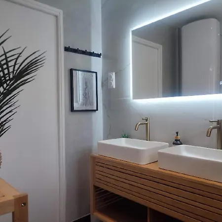 Cosy Vertigo Apartment Behind The Hotel Martinez Cannes Buitenkant foto